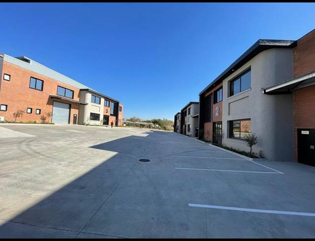 INDUSTRIAL PROPERTY TO RENT IN SAMRAND BUSINESS PARK